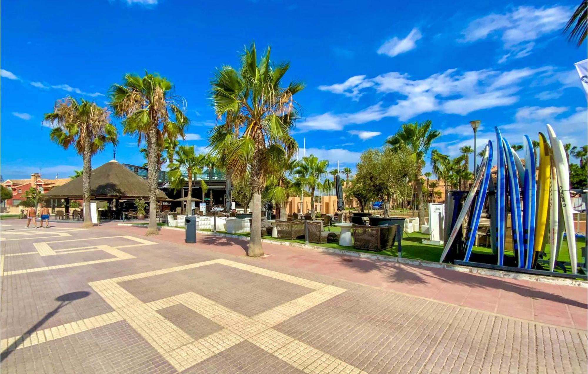 Stunning apartment in Los Alcázares with Outdoor swimming pool, Swimming pool&2 Bedrooms Exterior foto
